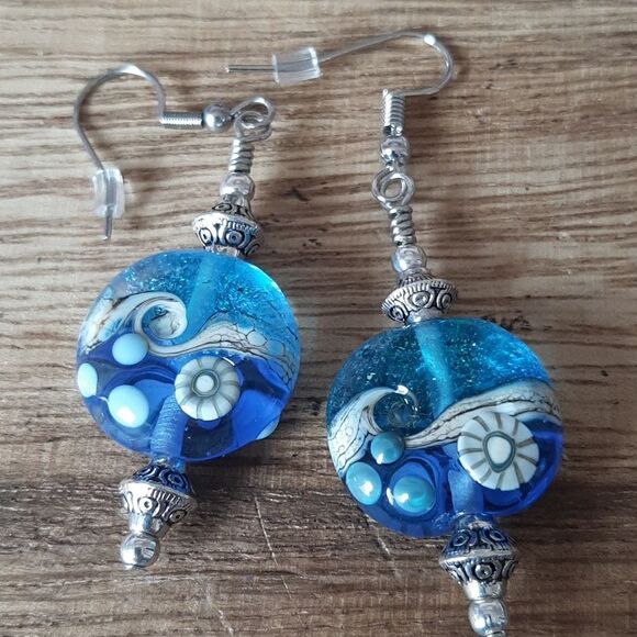 Wicked Treasures Jewelry - Lampwork Glass Ocean Spree Drop Earrings